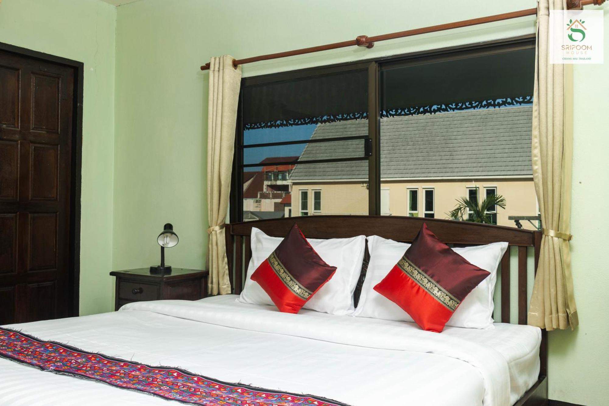 Sripoom House 1 Hotel Chiang Mai Exterior photo