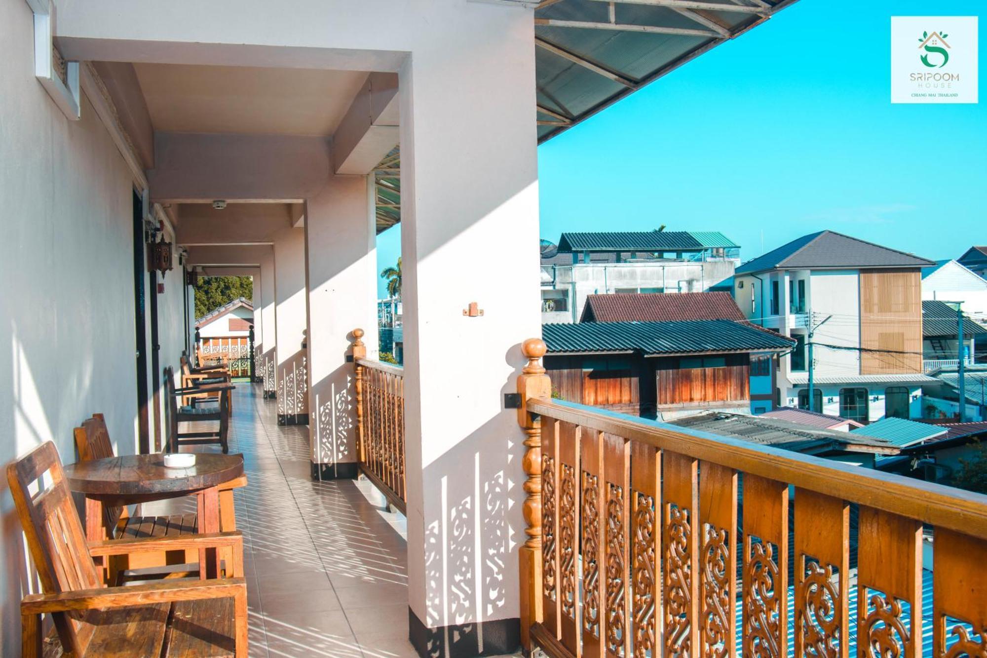 Sripoom House 1 Hotel Chiang Mai Exterior photo