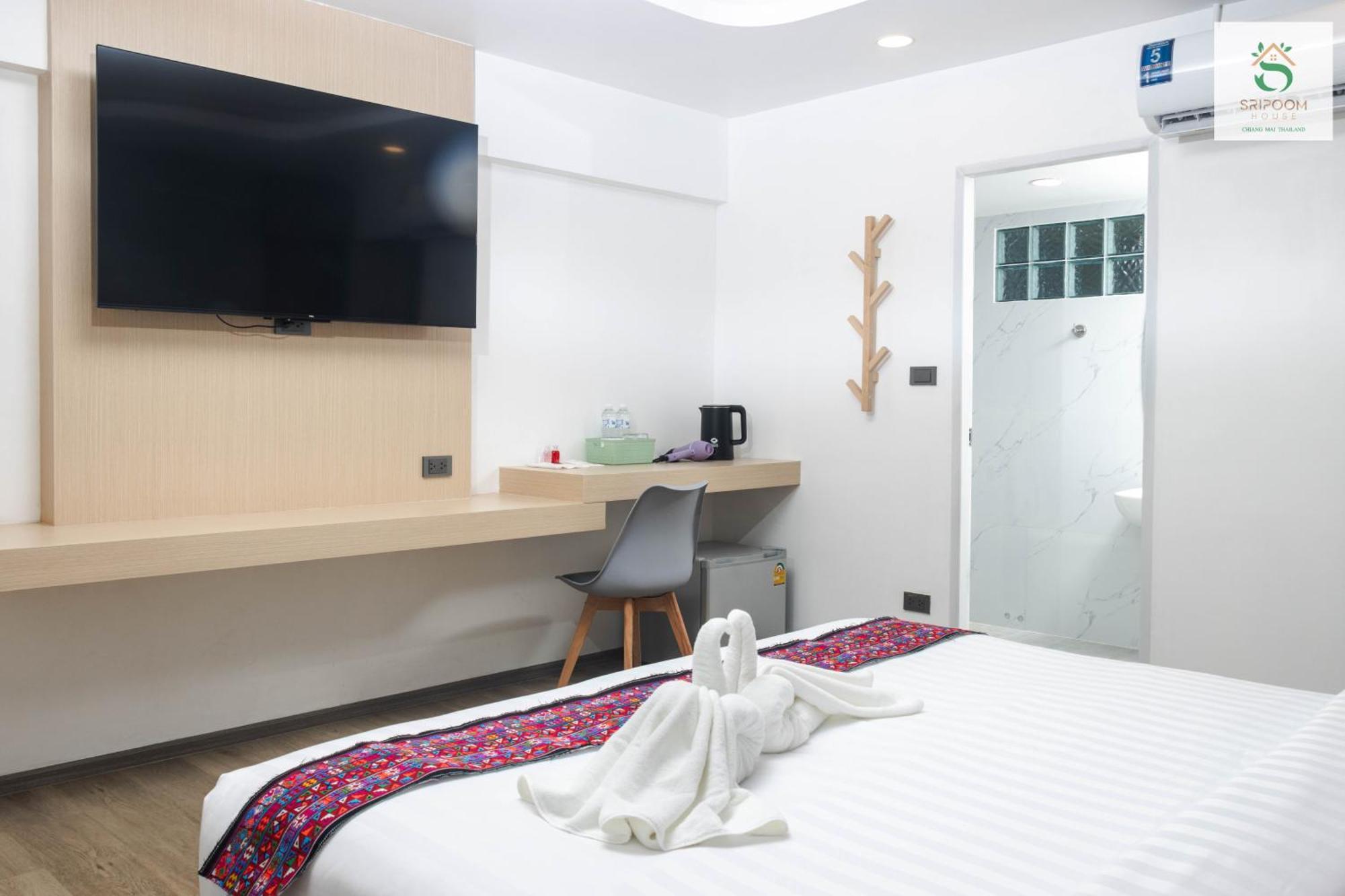 Sripoom House 1 Hotel Chiang Mai Exterior photo