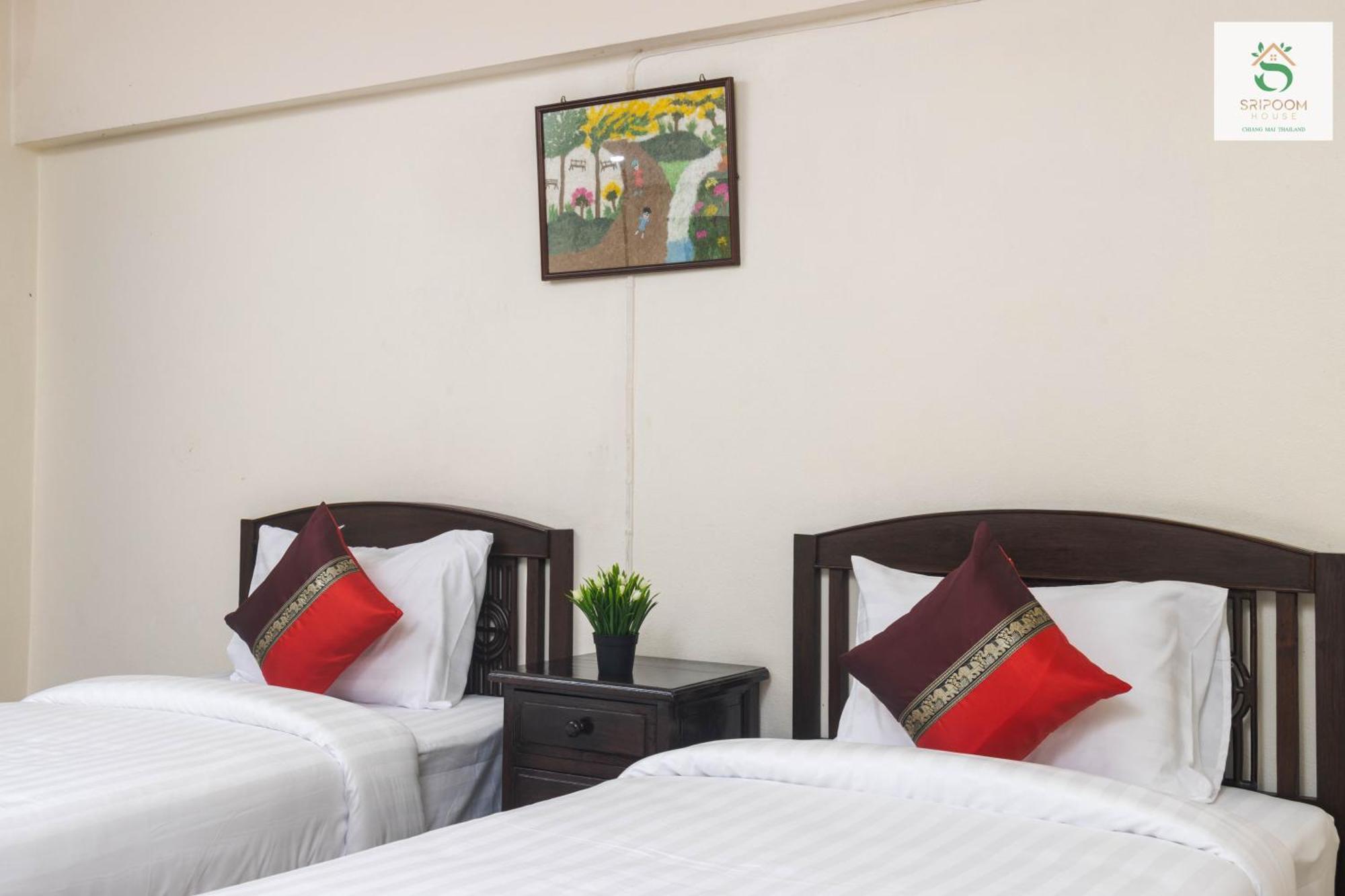 Sripoom House 1 Hotel Chiang Mai Exterior photo