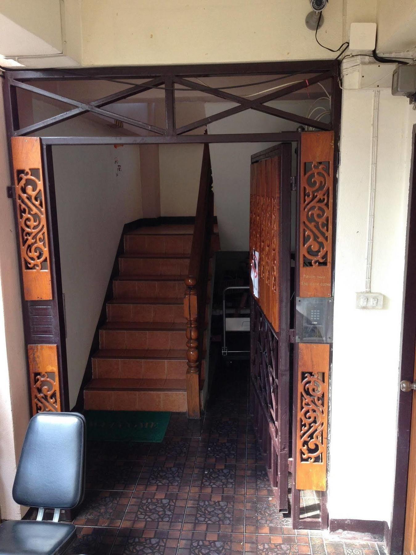 Sripoom House 1 Hotel Chiang Mai Exterior photo